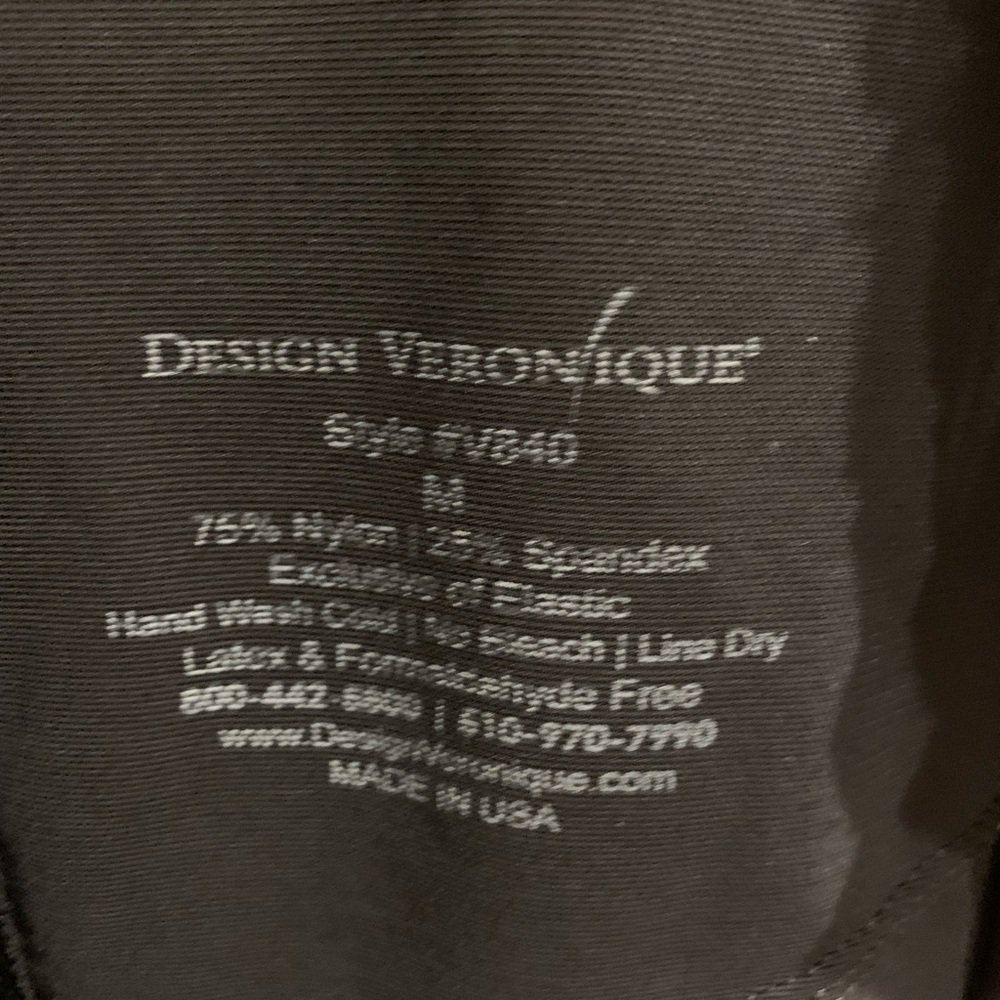 Men’s size M Design Veronique compression/post surgical garment
